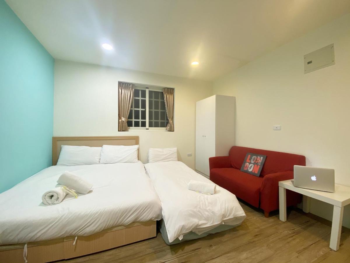 17 Fengjia Stay Taichung Exterior photo